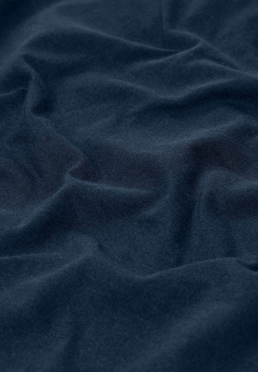 11011342_590_04.jpg